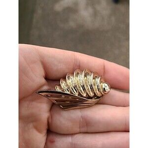 Boucher Brooch Heavy Vintage Screwed